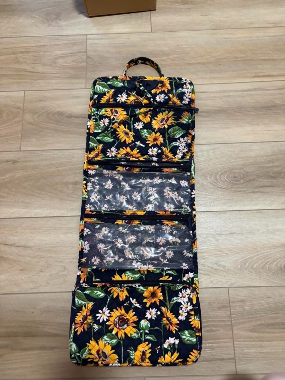 VERA BRADELY Sunflower Floral Hanging Organizer Tote - Navy